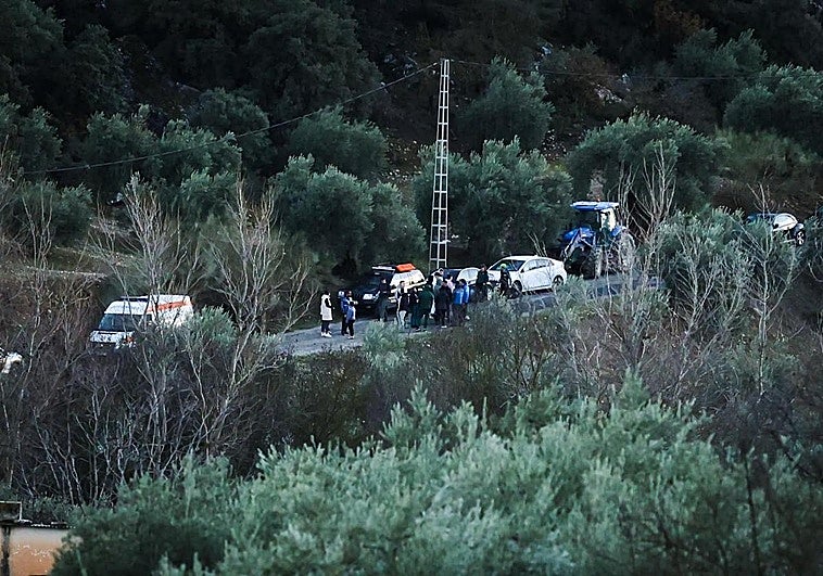 Los voluntarios que encontraron el cuerpo de Adrián: «Nos abrazamos y rompimos a llorar»